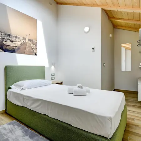 Apartment Desenzanoloft Official Partner Marriott Homes & - Palazzo Visconti Luxury