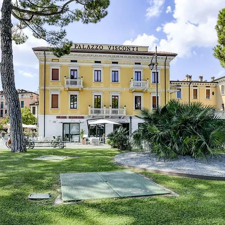 Desenzanoloft Official Partner Marriott Homes & - Palazzo Visconti Luxury * Desenzano del Garda