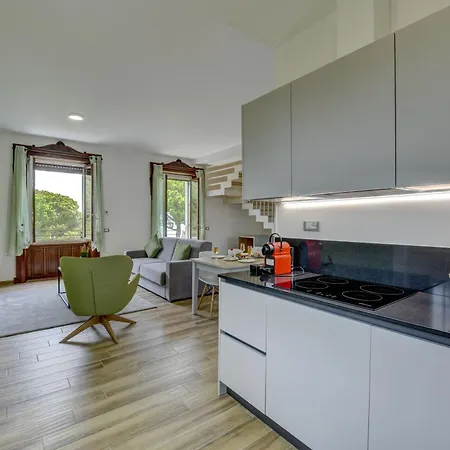 Desenzanoloft Official Partner Marriott Homes & - Palazzo Visconti Luxury Apartment